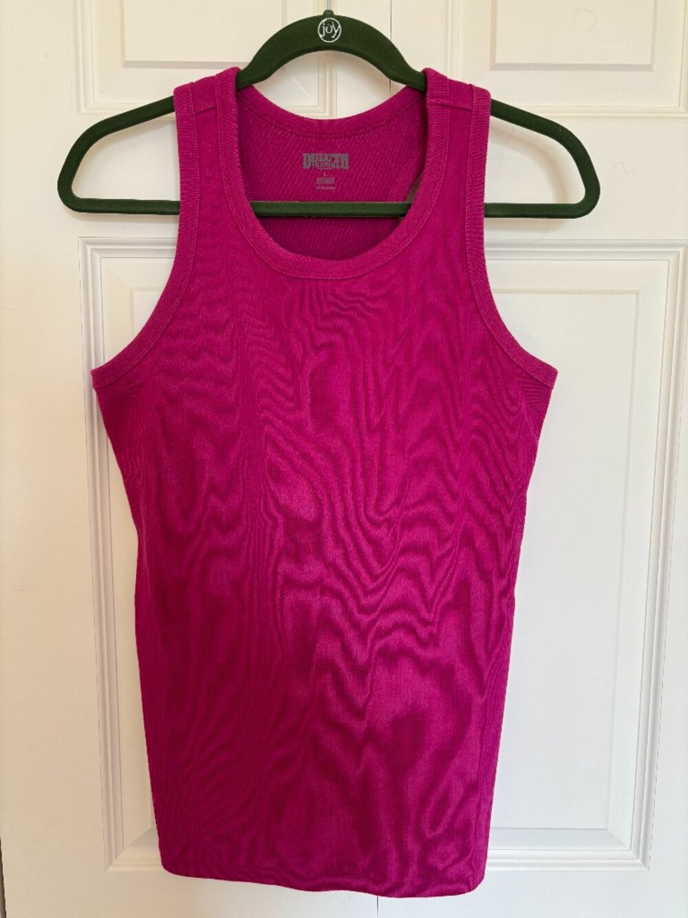Duluth Trading Women's No-Yank Luxe Rib Racerback Shelf Bra Tank Size L Magenta